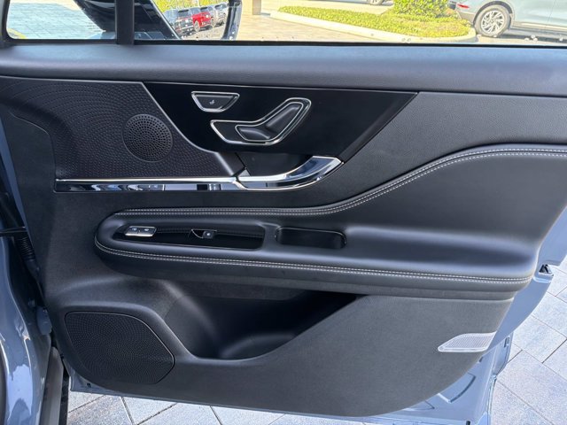New 2026 Lincoln Corsair Premiere FWD image 16