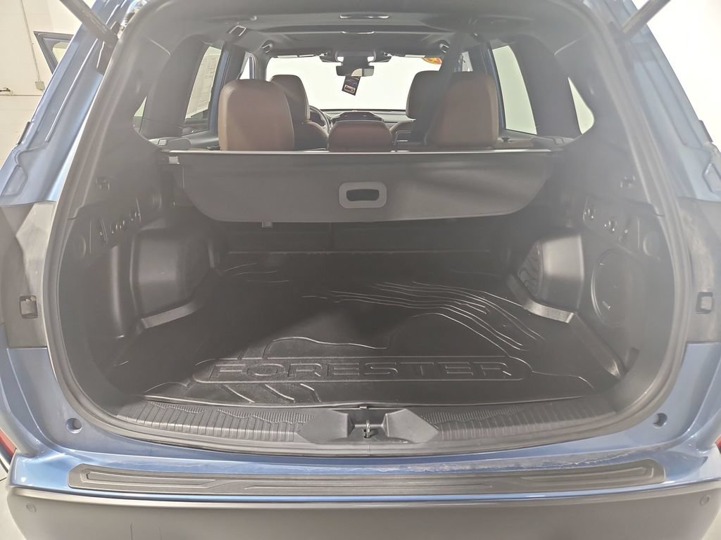 Certified 2025 Subaru Forester Touring AWD/4WD image 25