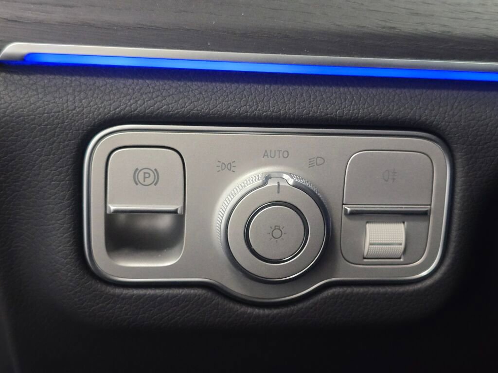 Used 2025 Mercedes-Benz GLE 350 GLE 350 image 34