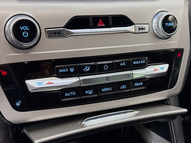 Used 2023 Ford Explorer XLT w/ Equipment Group 202A image 16