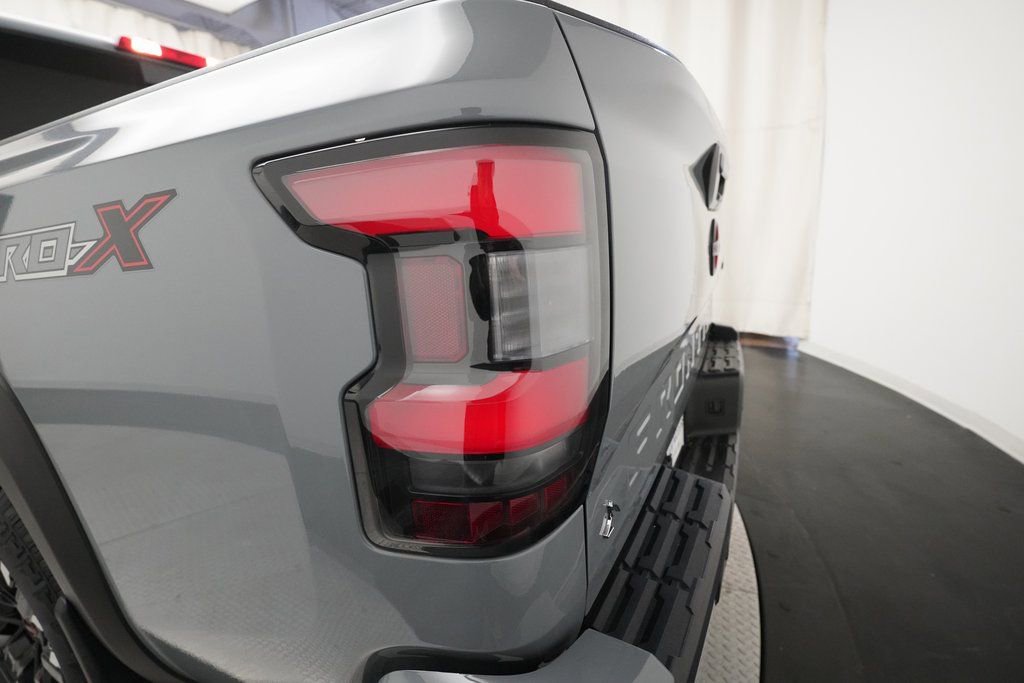 Used 2024 Nissan Frontier Pro-X w/ Pro Convenience Package image 30