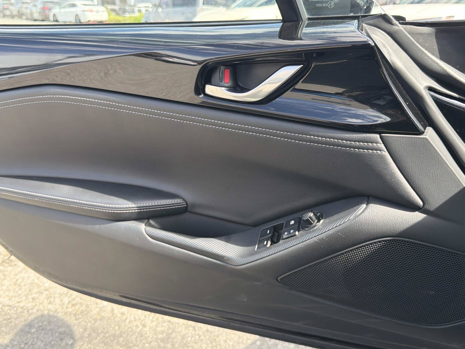 Used 2025 MAZDA MX-5 Miata RF Grand Touring RWD image 17