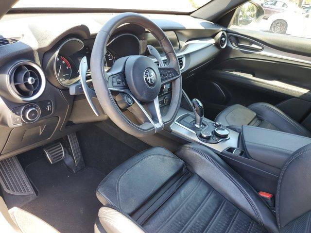 Used 2018 Alfa Romeo Stelvio Ti Sport AWD/4WD image 13