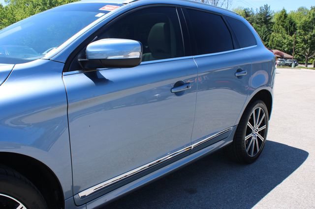 Used 2017 Volvo XC60 T6 Inscription w/ Climate Package AWD/4WD image 43