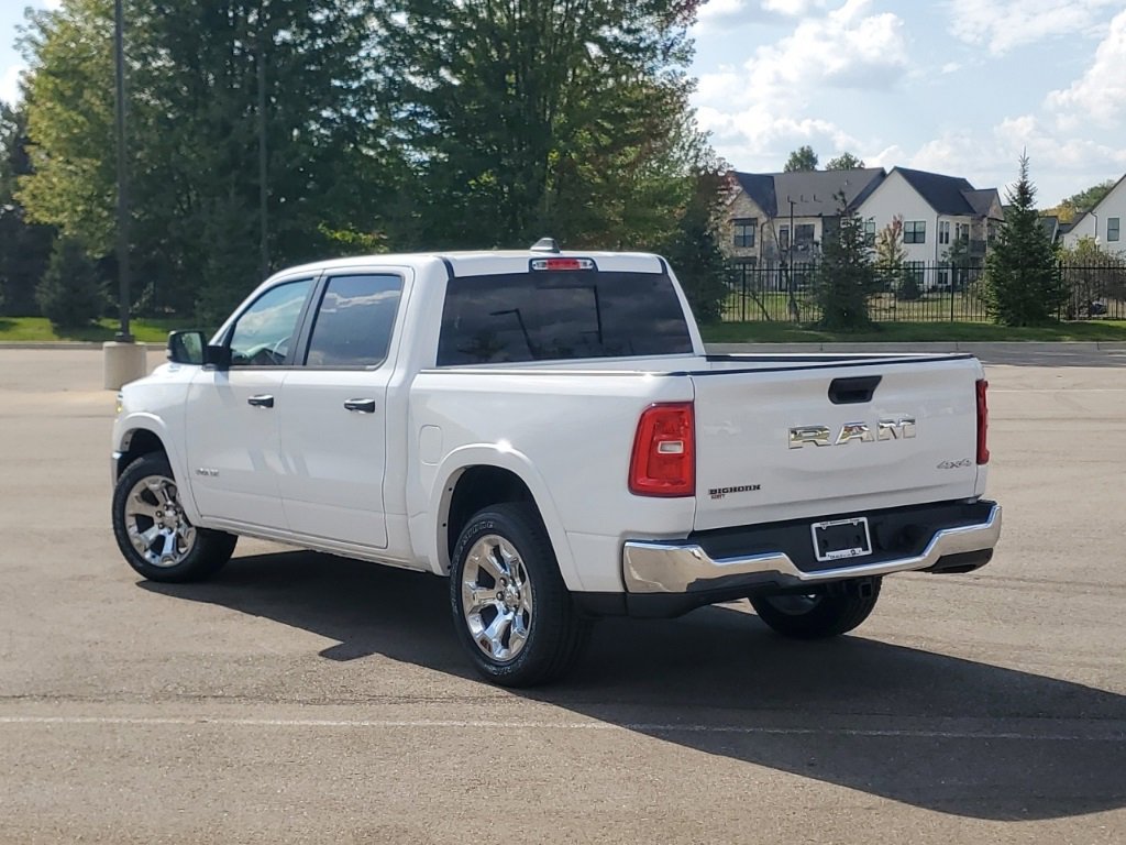 New 2025 RAM 1500 4x4 Crew Cab image 3