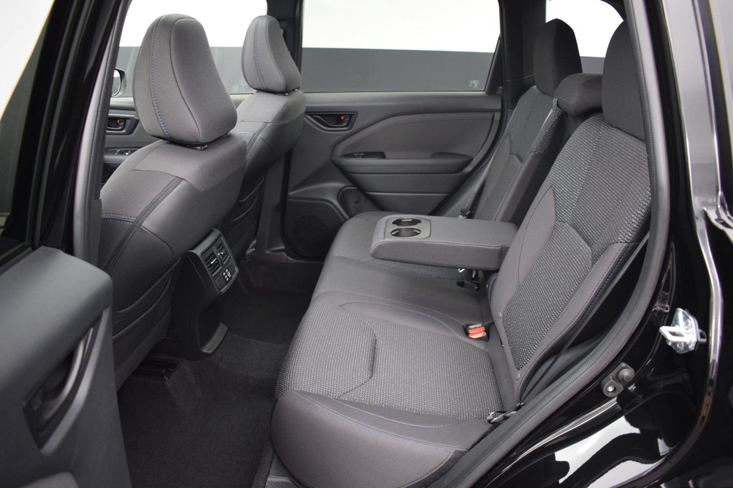Used 2025 Subaru Forester Premium AWD/4WD image 13