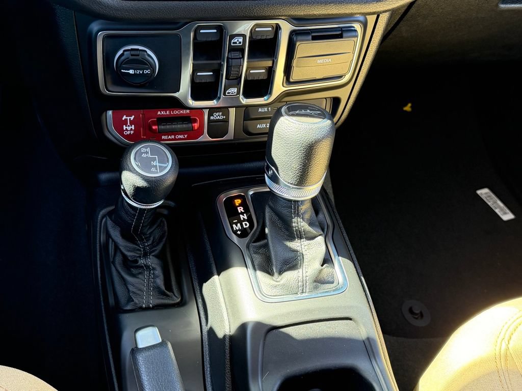 New 2026 Jeep Gladiator Willys AWD/4WD image 12