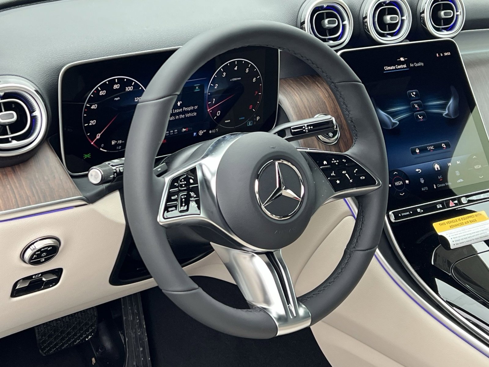 New 2026 Mercedes-Benz GLC 300 4MATIC image 14