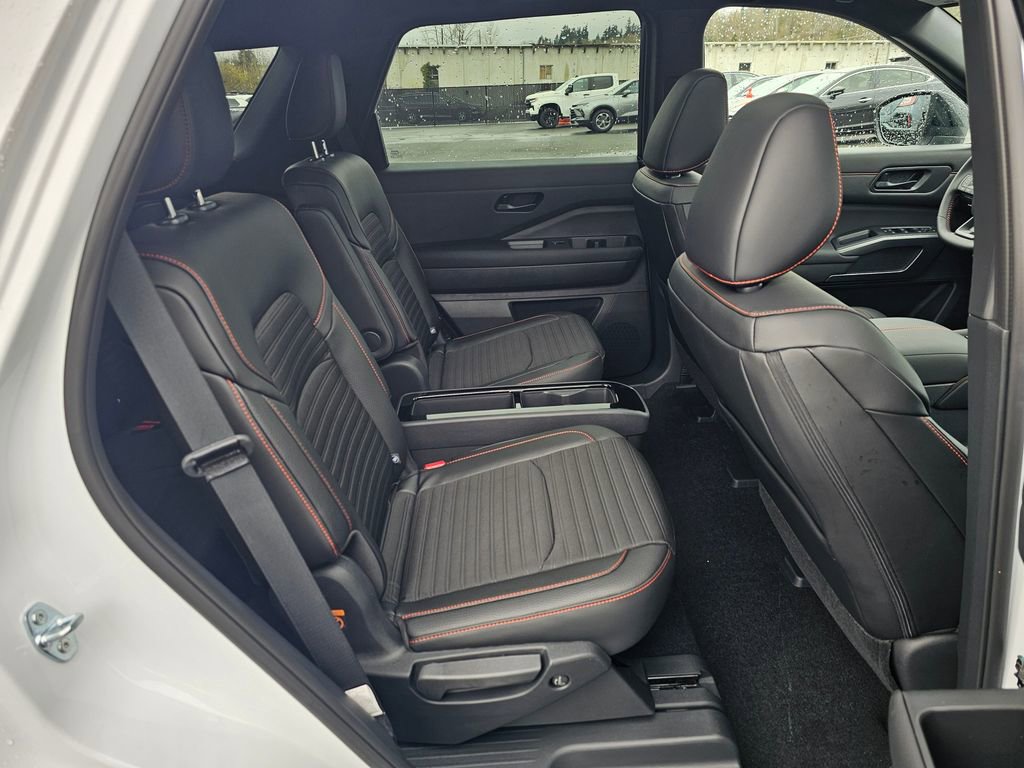 New 2026 Nissan Pathfinder Rock Creek image 27