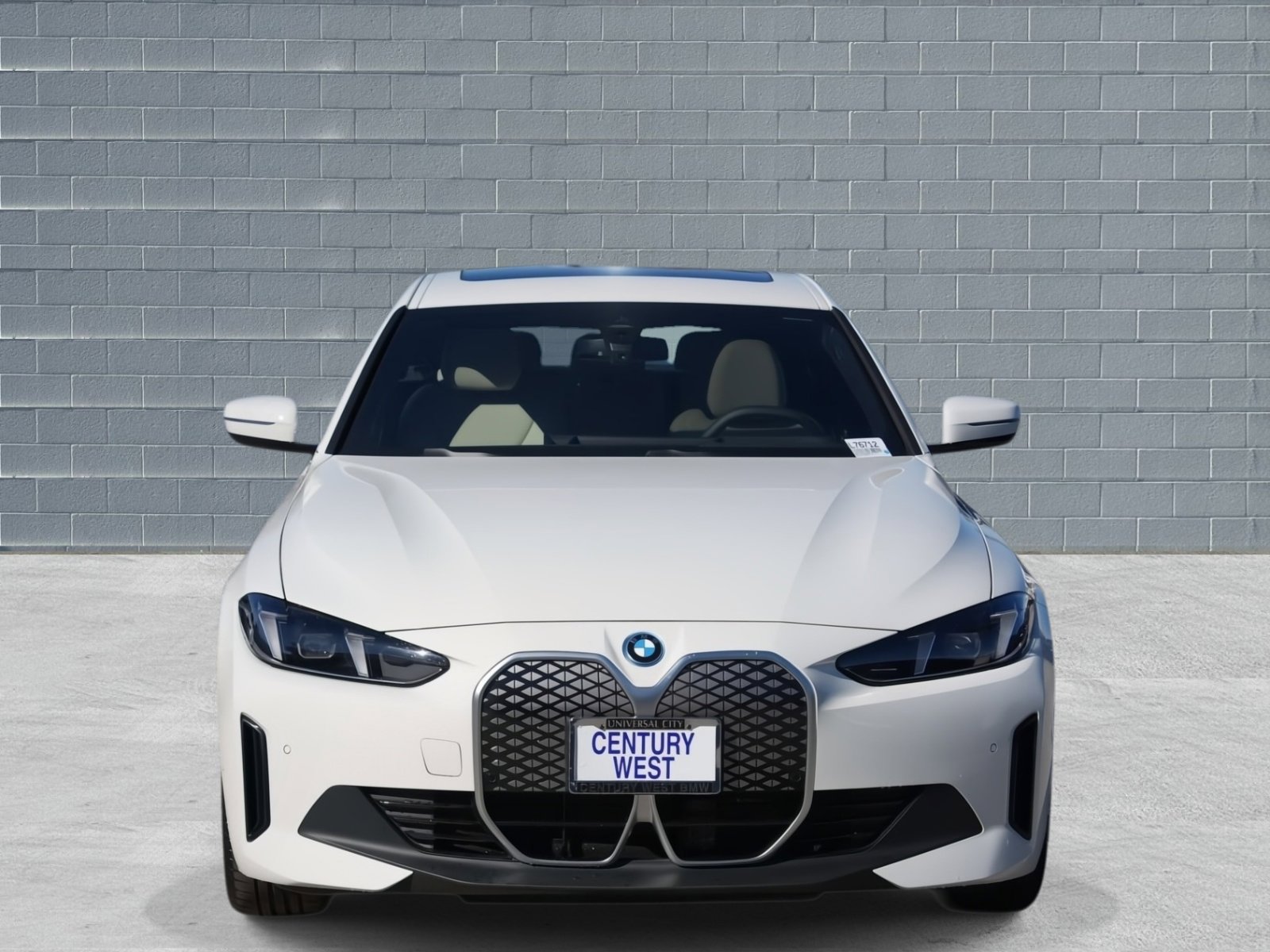 Used 2025 BMW i4 eDrive40 w/ Premium Package image 2