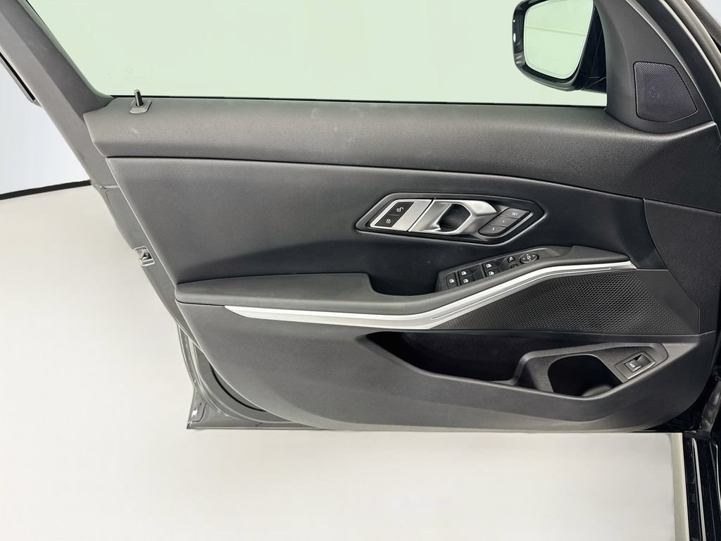 Certified 2023 BMW 330i Sedan w/ Convenience Package RWD image 23