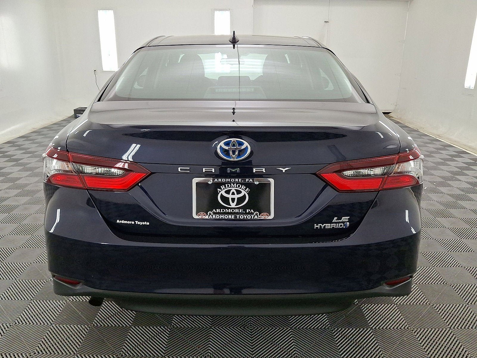 Used 2021 Toyota Camry LE FWD image 14