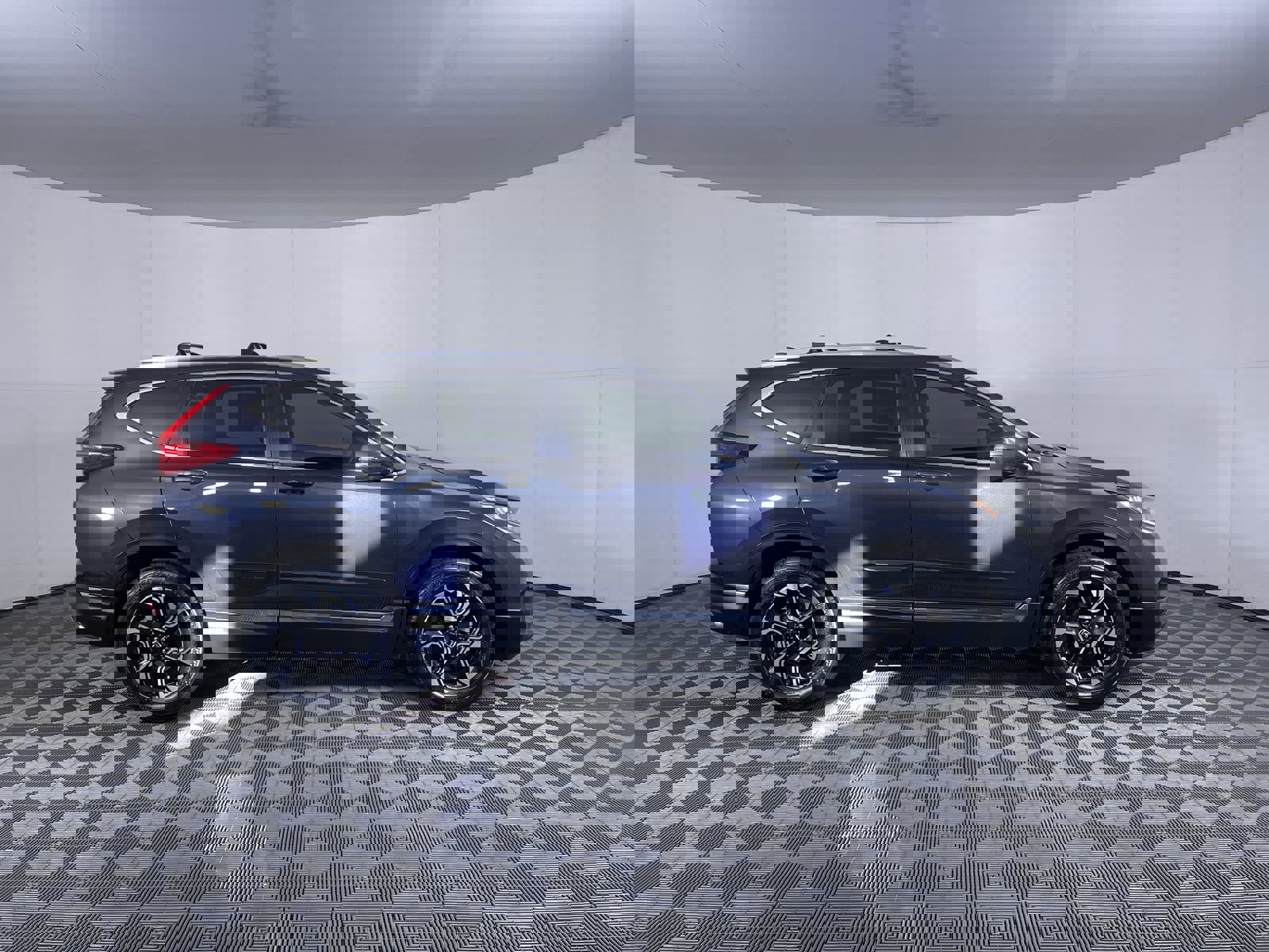 Used 2019 Honda CR-V Touring image 10