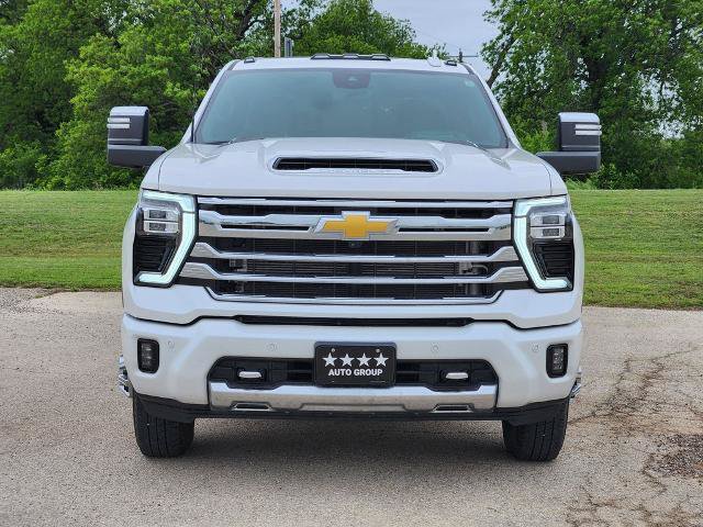 Used 2024 Chevrolet Silverado 3500 High Country w/ High Country Premium Package AWD/4WD video 2
