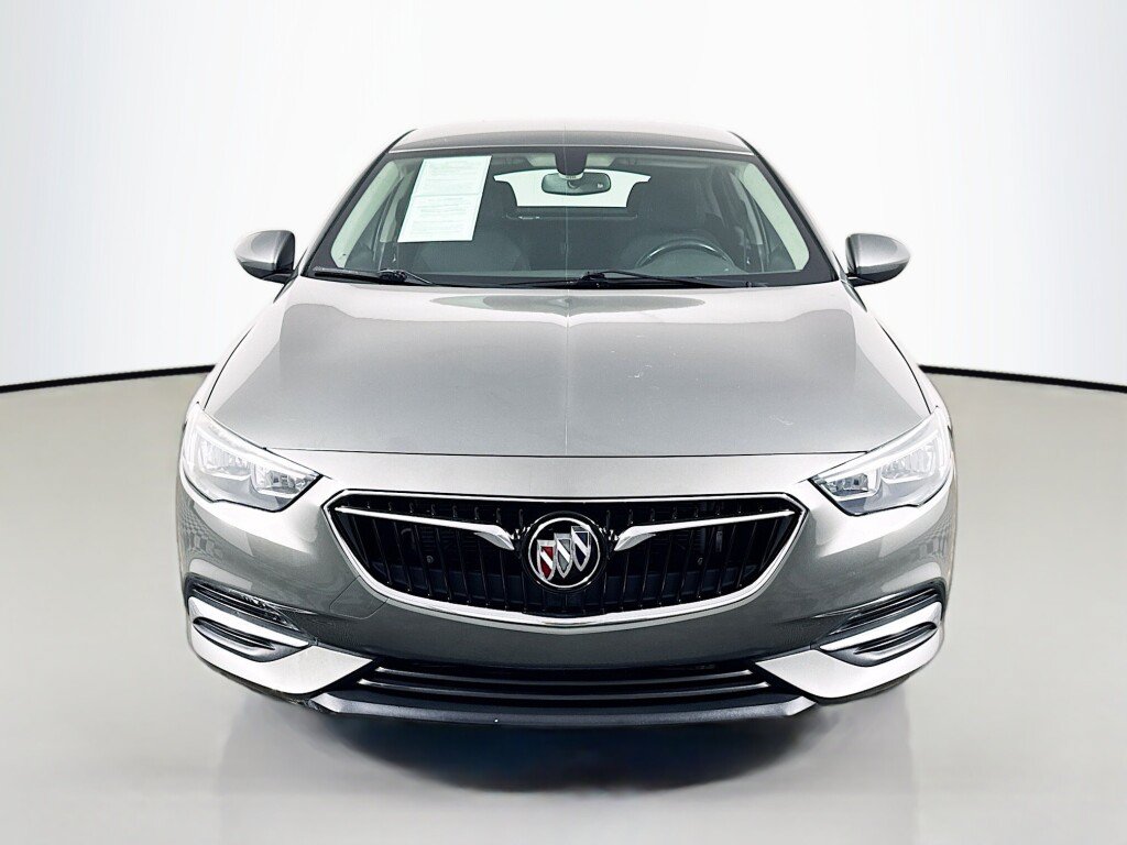 Used 2018 Buick Regal Preferred FWD image 8