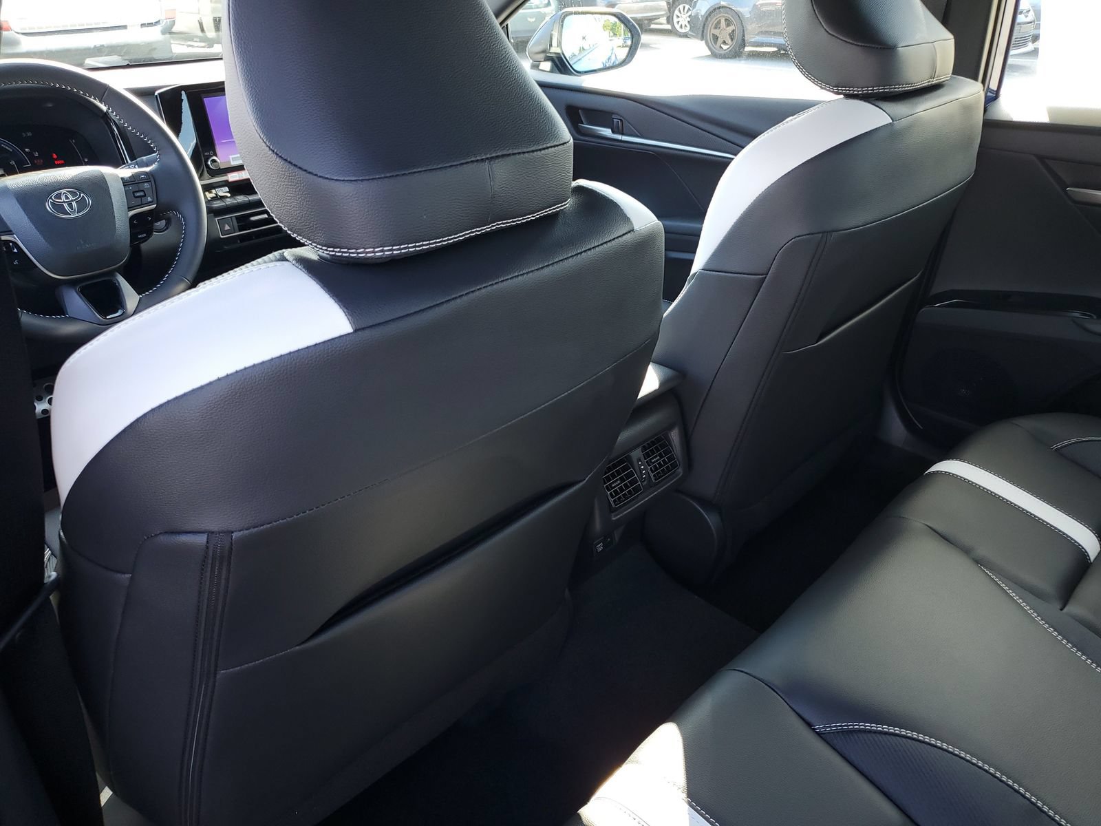 New 2026 Toyota Camry SE FWD image 14