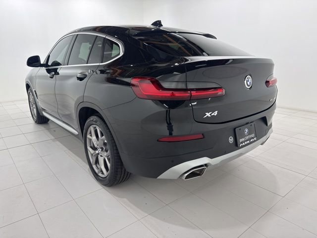 Certified 2023 BMW X4 xDrive30i w/ Convenience Package image 3