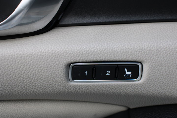 Used 2020 Honda Accord EX-L image 13