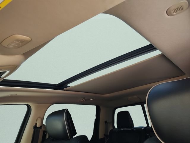 Used 2019 RAM 1500 Laramie AWD/4WD image 28