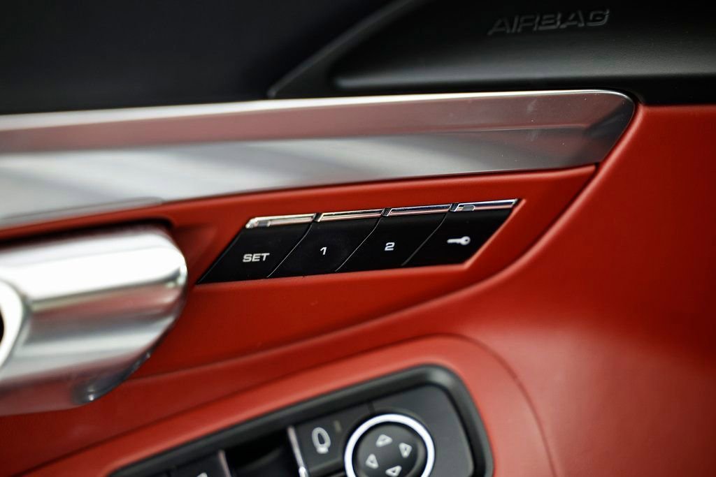 Certified 2015 Porsche 911 Targa 4S AWD/4WD image 20