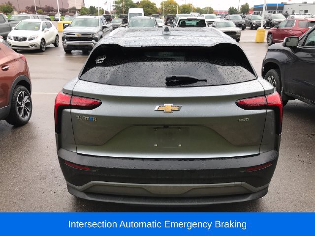 Used 2024 Chevrolet Blazer EV LT AWD/4WD image 11