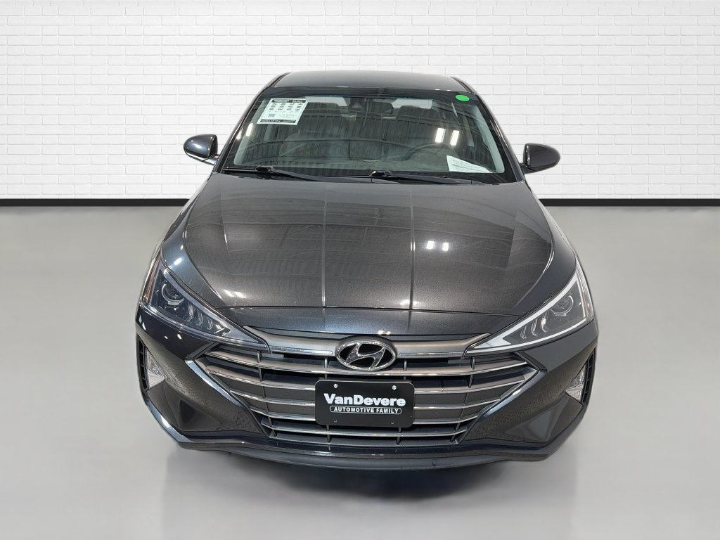 Used 2020 Hyundai Elantra SE FWD image 2