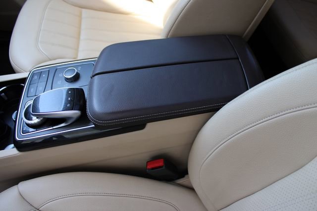 Used 2017 Mercedes-Benz GLS 450 4MATIC image 22