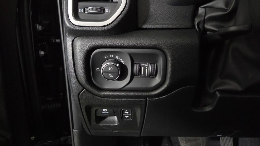 New 2026 RAM 1500 Big Horn image 16