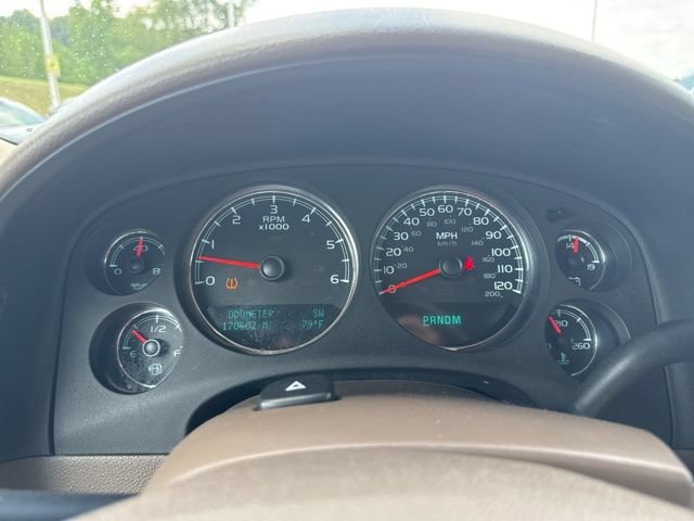 Used 2013 Chevrolet Avalanche LTZ AWD/4WD image 23