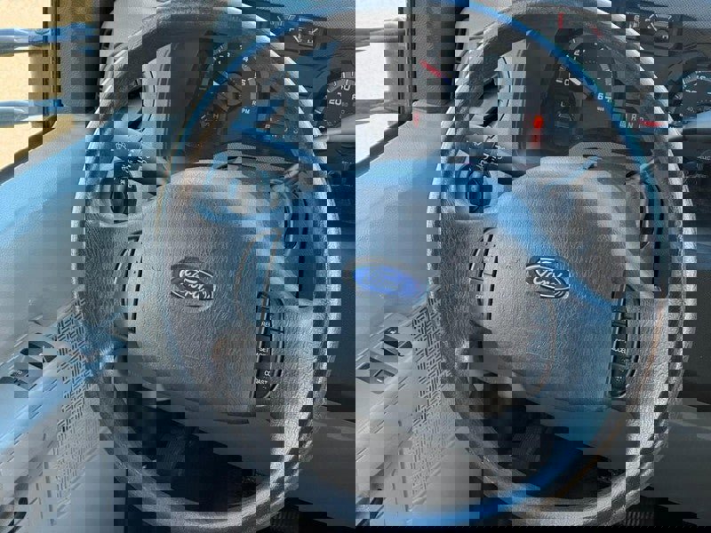 Used 2016 Ford E-350 and Econoline 350 Super Duty image 12