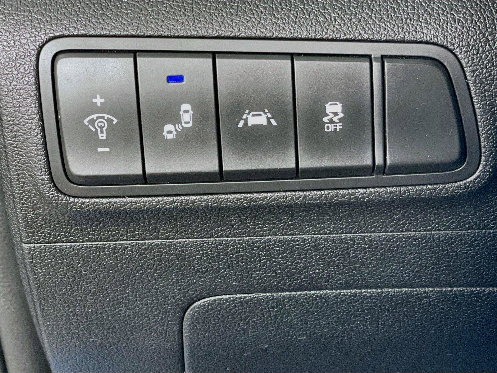 Used 2020 Hyundai Tucson SEL FWD image 12