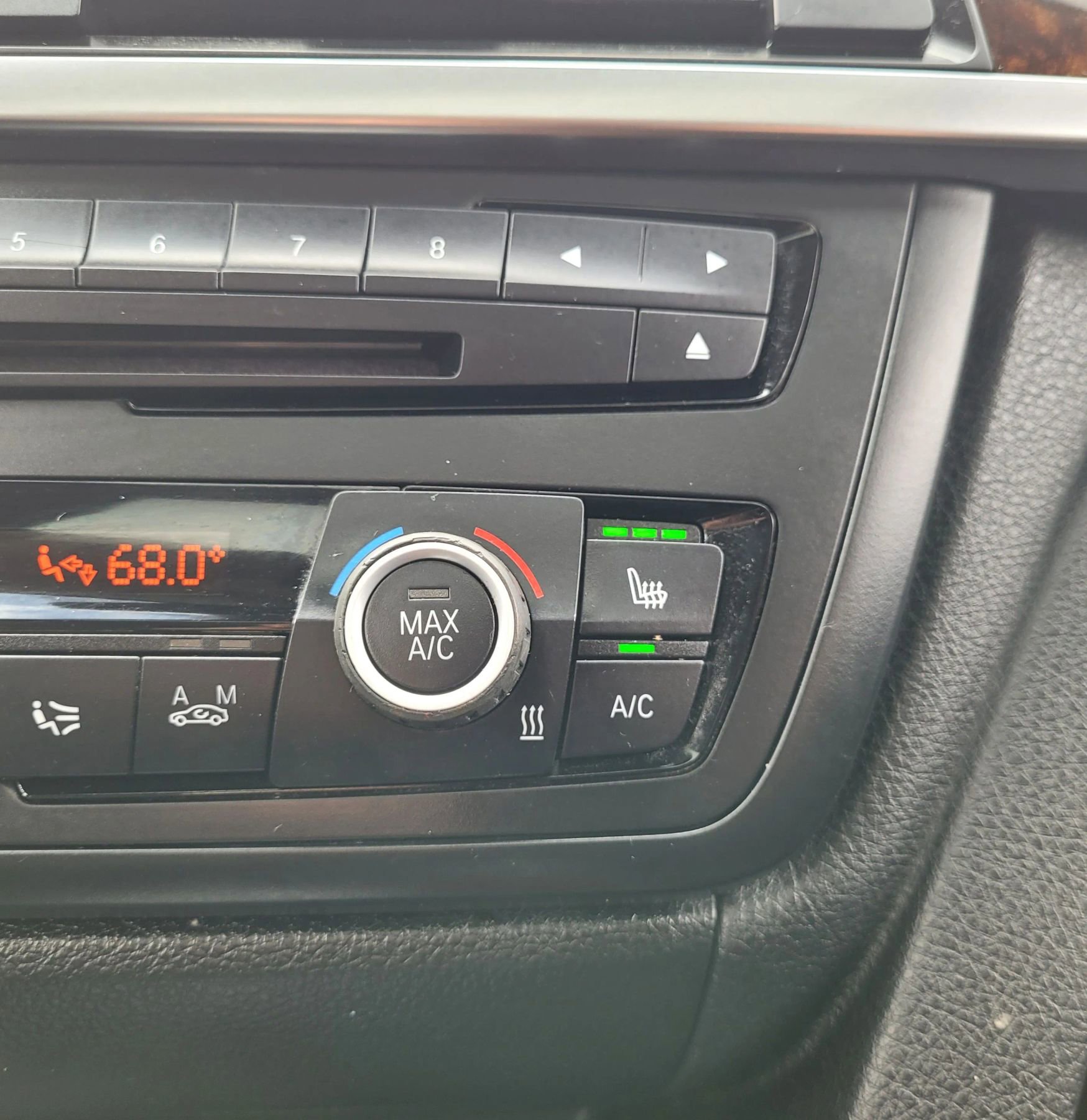 Used 2014 BMW 328i Sedan RWD image 32