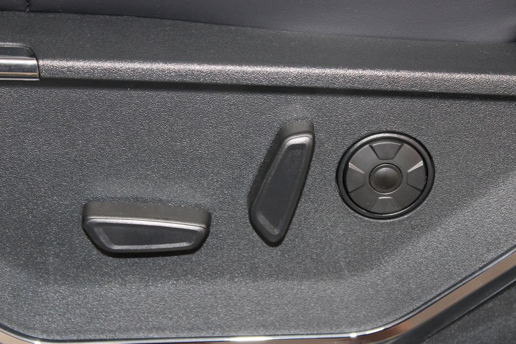 New 2026 Ford F250 Platinum AWD/4WD image 22