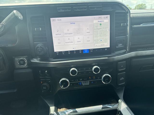 Used 2023 Ford F350 Lariat w/ Tow Technology Package AWD/4WD image 10