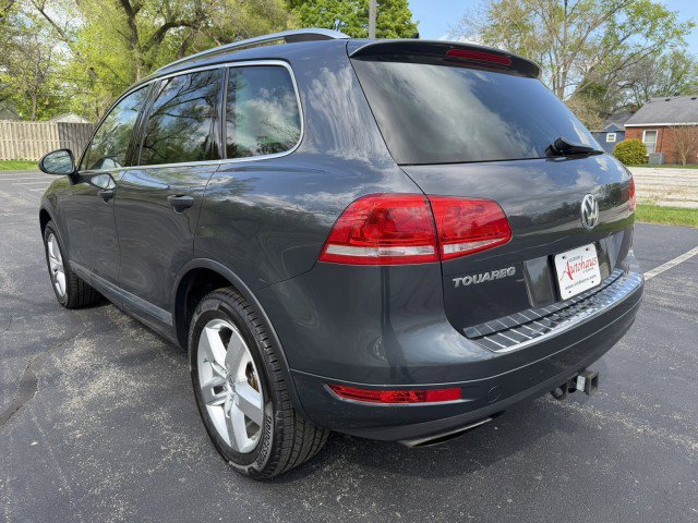 Used 2013 Volkswagen Touareg Executive image 5
