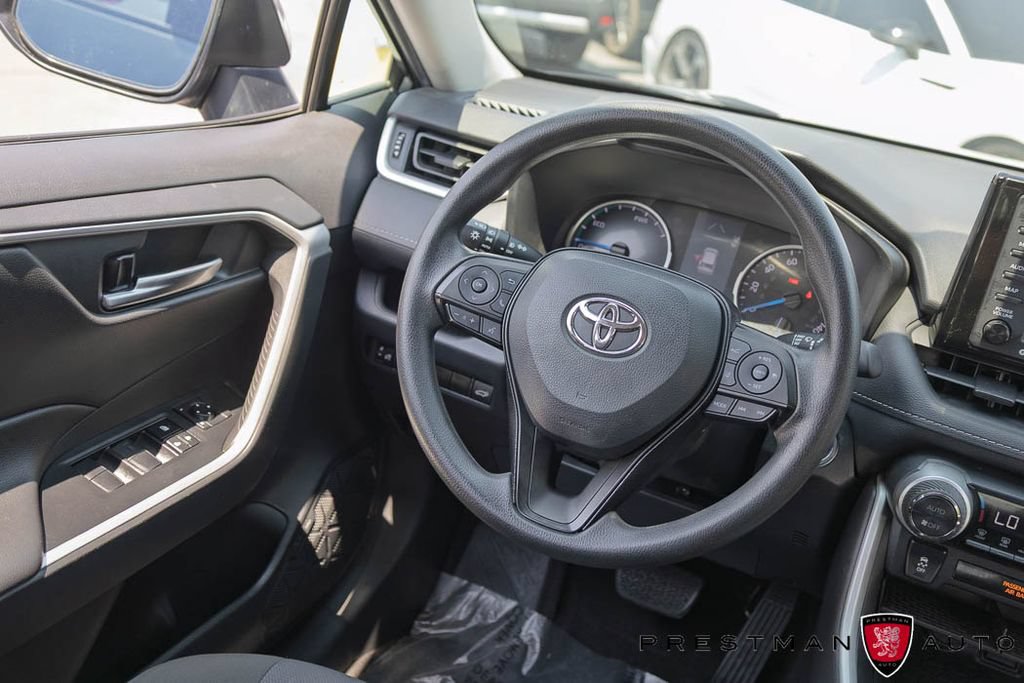 Used 2021 Toyota RAV4 XLE w/ Convenience Package AWD/4WD image 33