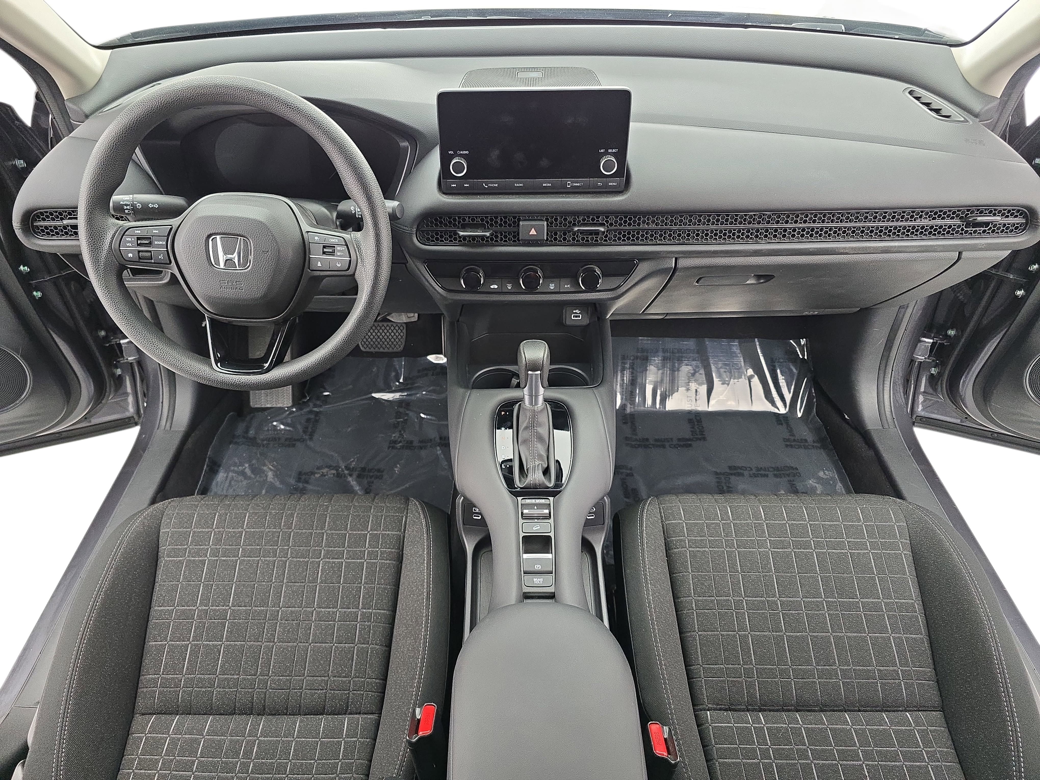 Used 2024 Honda HR-V LX image 9