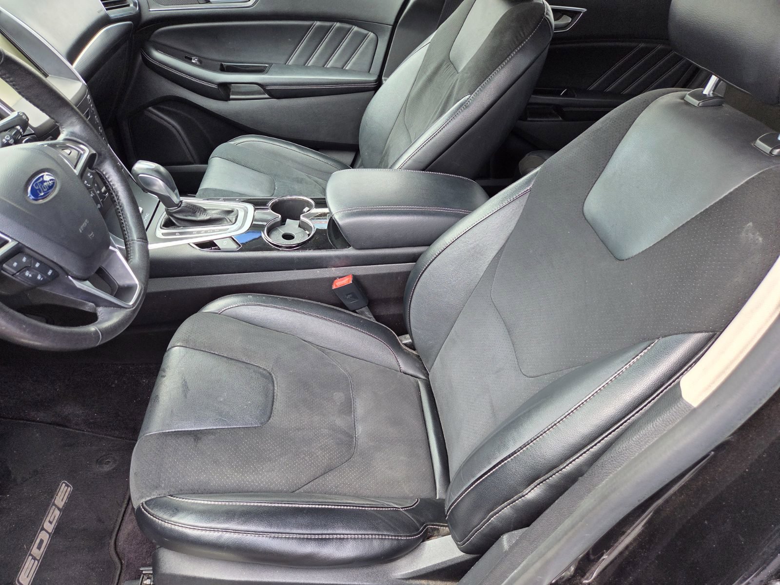 Used 2015 Ford Edge Sport w/ Equipment Group 401A FWD image 9