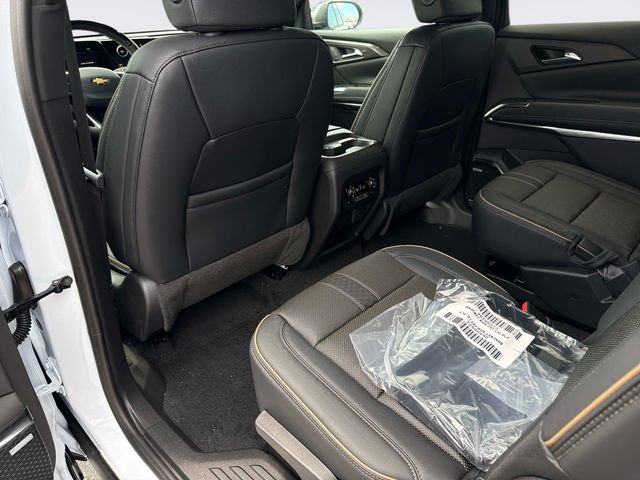 New 2026 Chevrolet Traverse High Country w/ LPO, Floor Liner Package AWD/4WD image 16