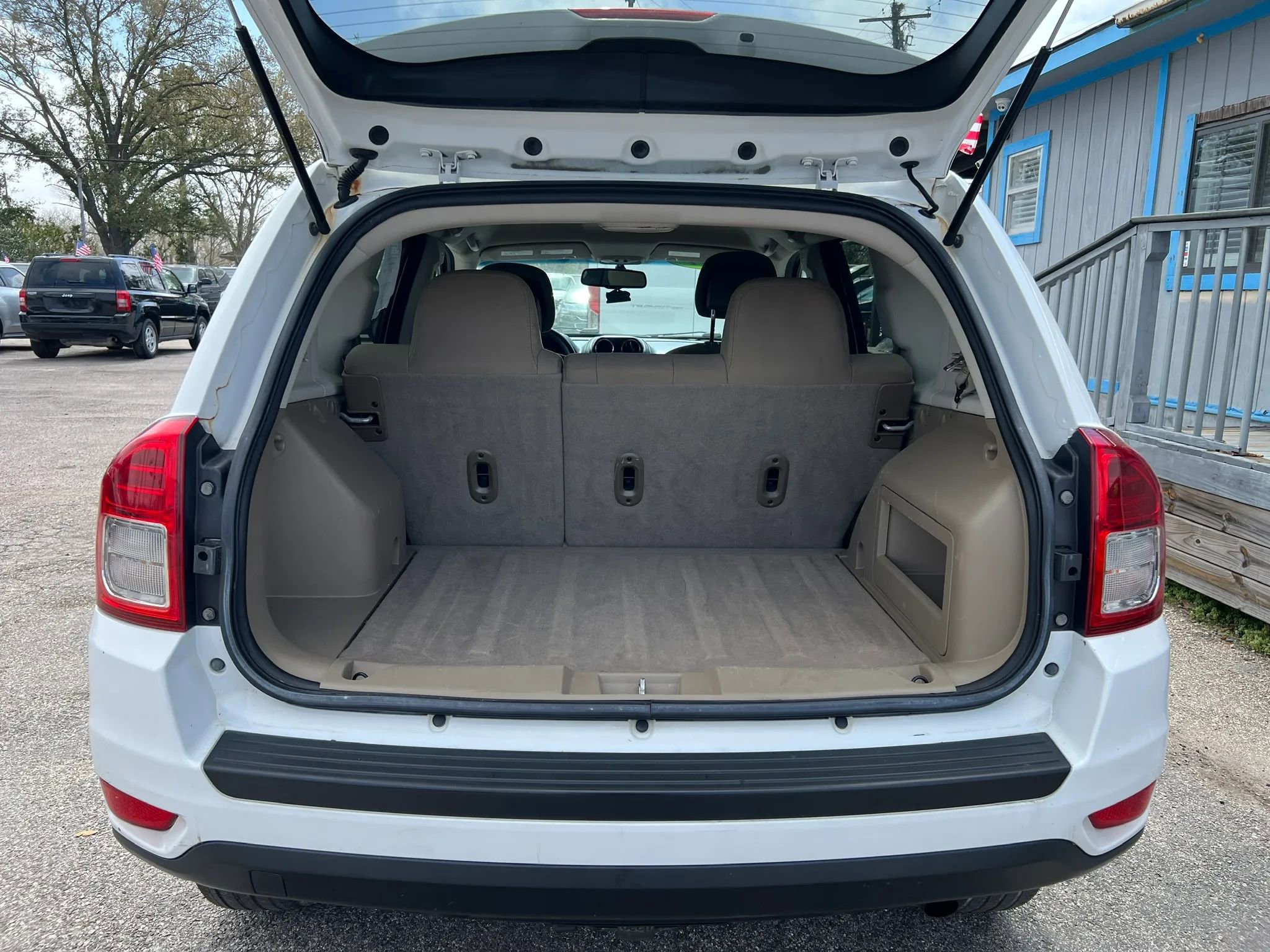 Used 2011 Jeep Compass 2WD image 23