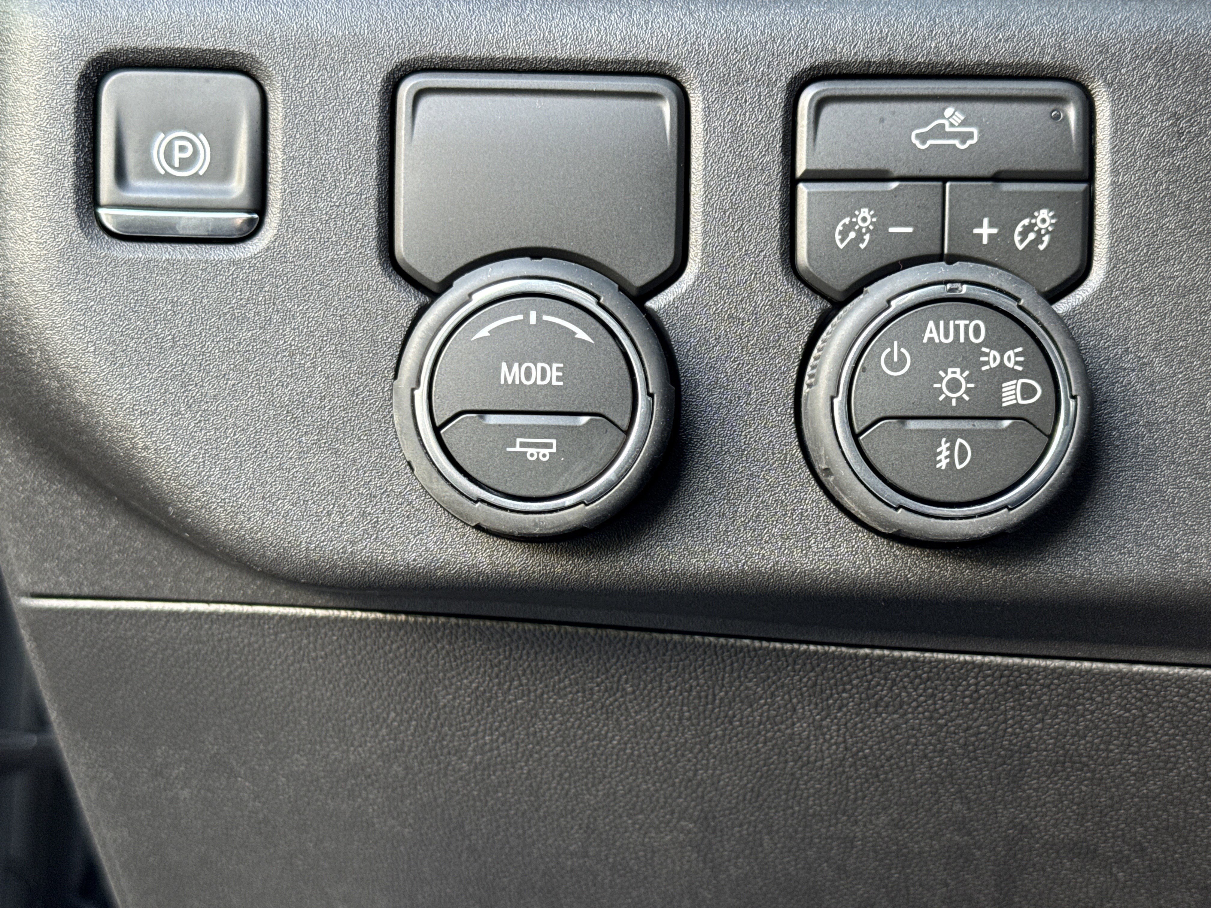 Used 2026 Chevrolet Silverado 1500 RST w/ RST Select Package image 18