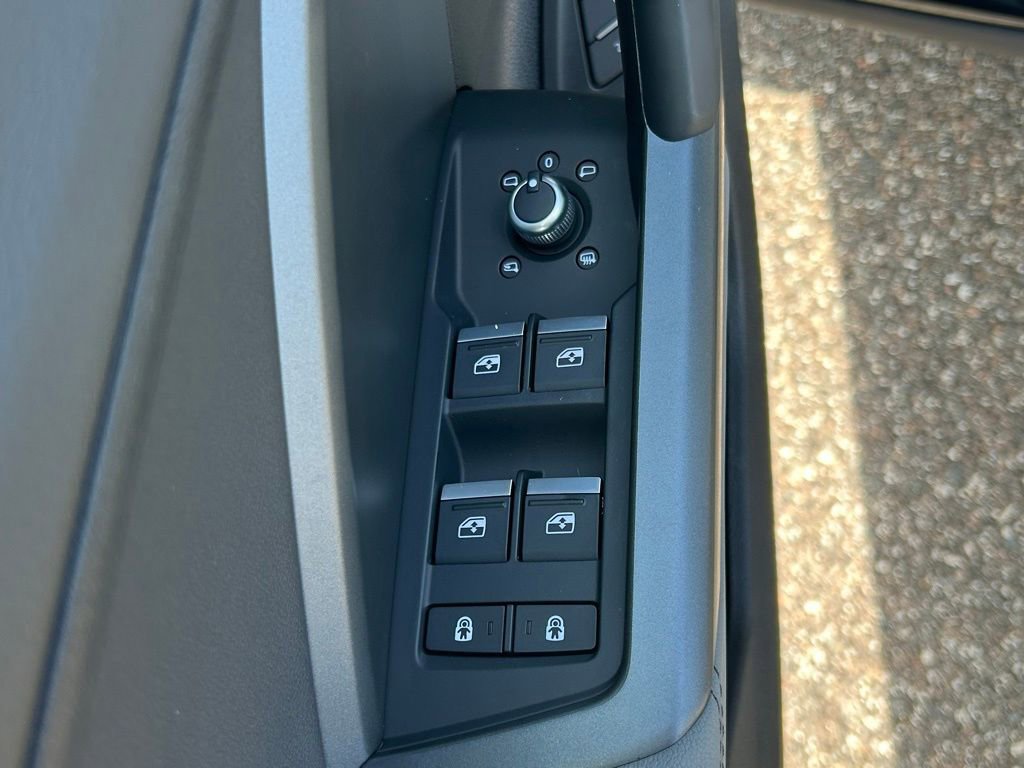 Used 2025 Audi Q3 2.0T Premium w/ Convenience Package image 19