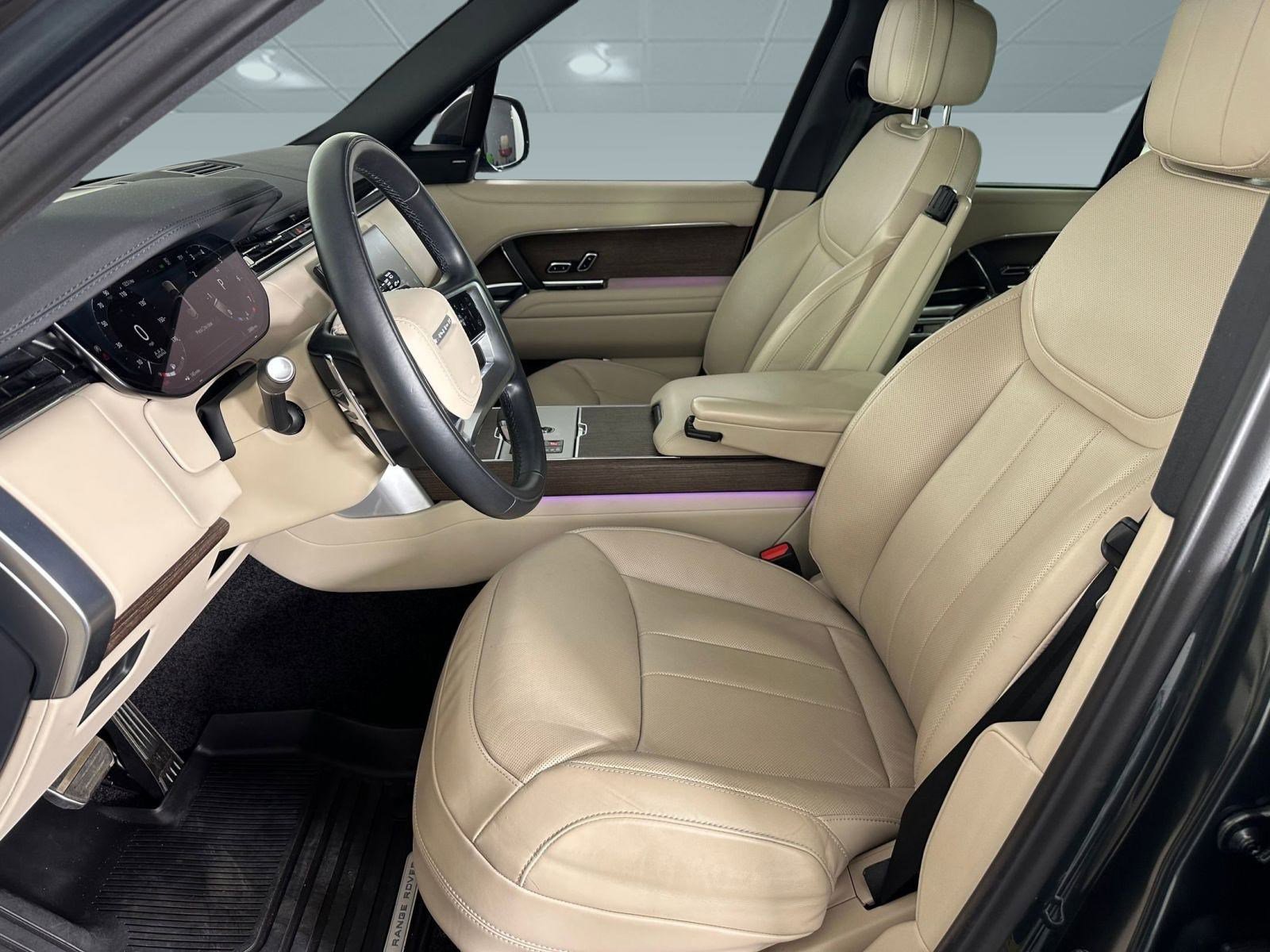 Certified 2024 Land Rover Range Rover SE AWD/4WD image 4