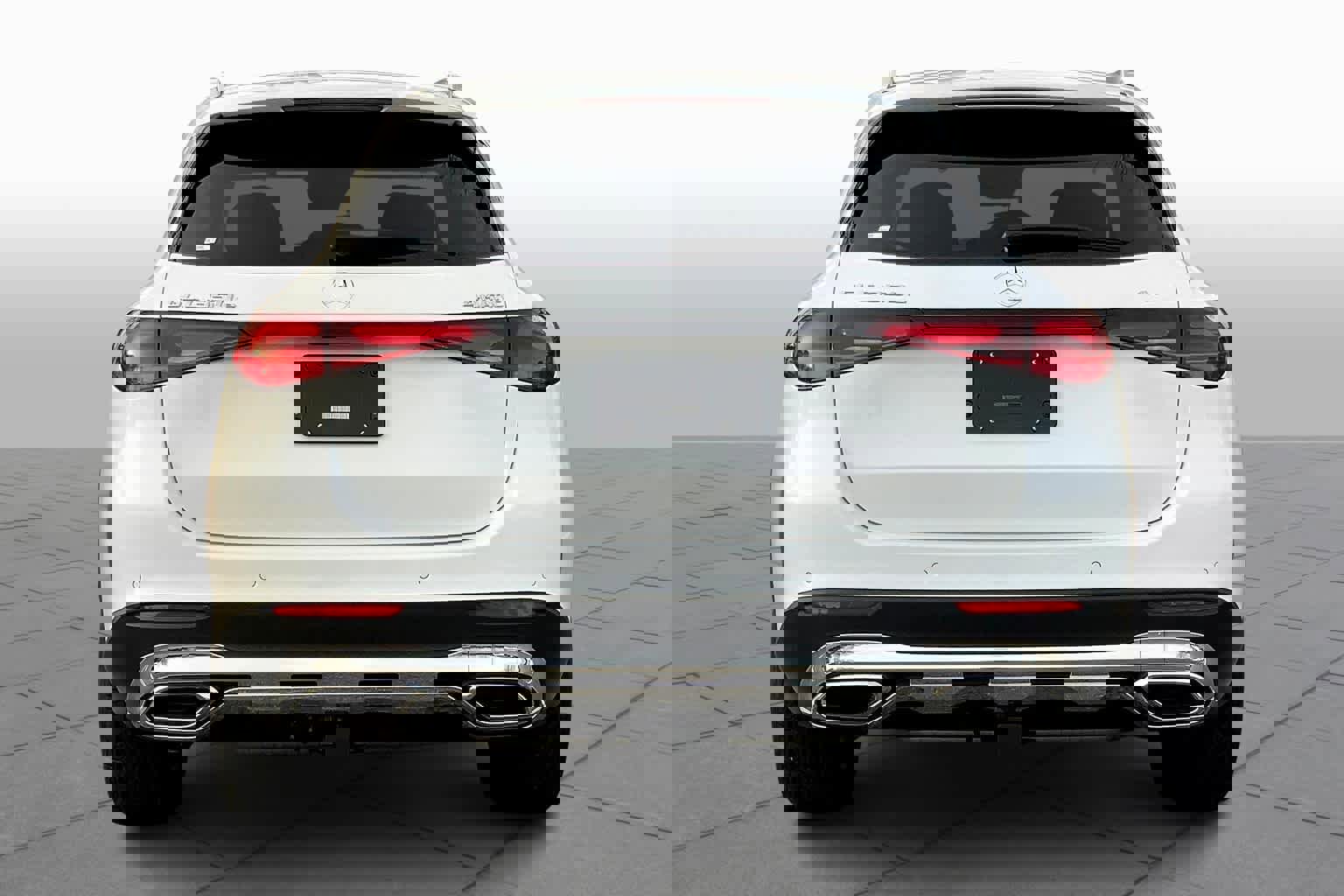Certified 2025 Mercedes-Benz GLC 350e 4MATIC image 4