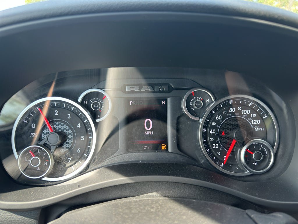 New 2026 RAM 2500 Big Horn AWD/4WD image 12