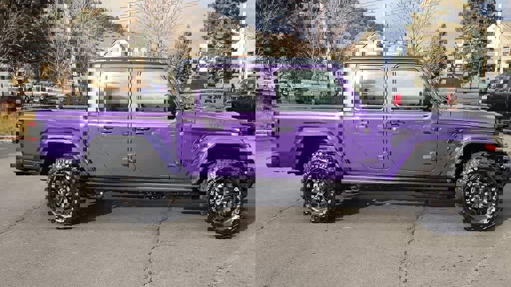 New 2026 Jeep Gladiator Sport image 2