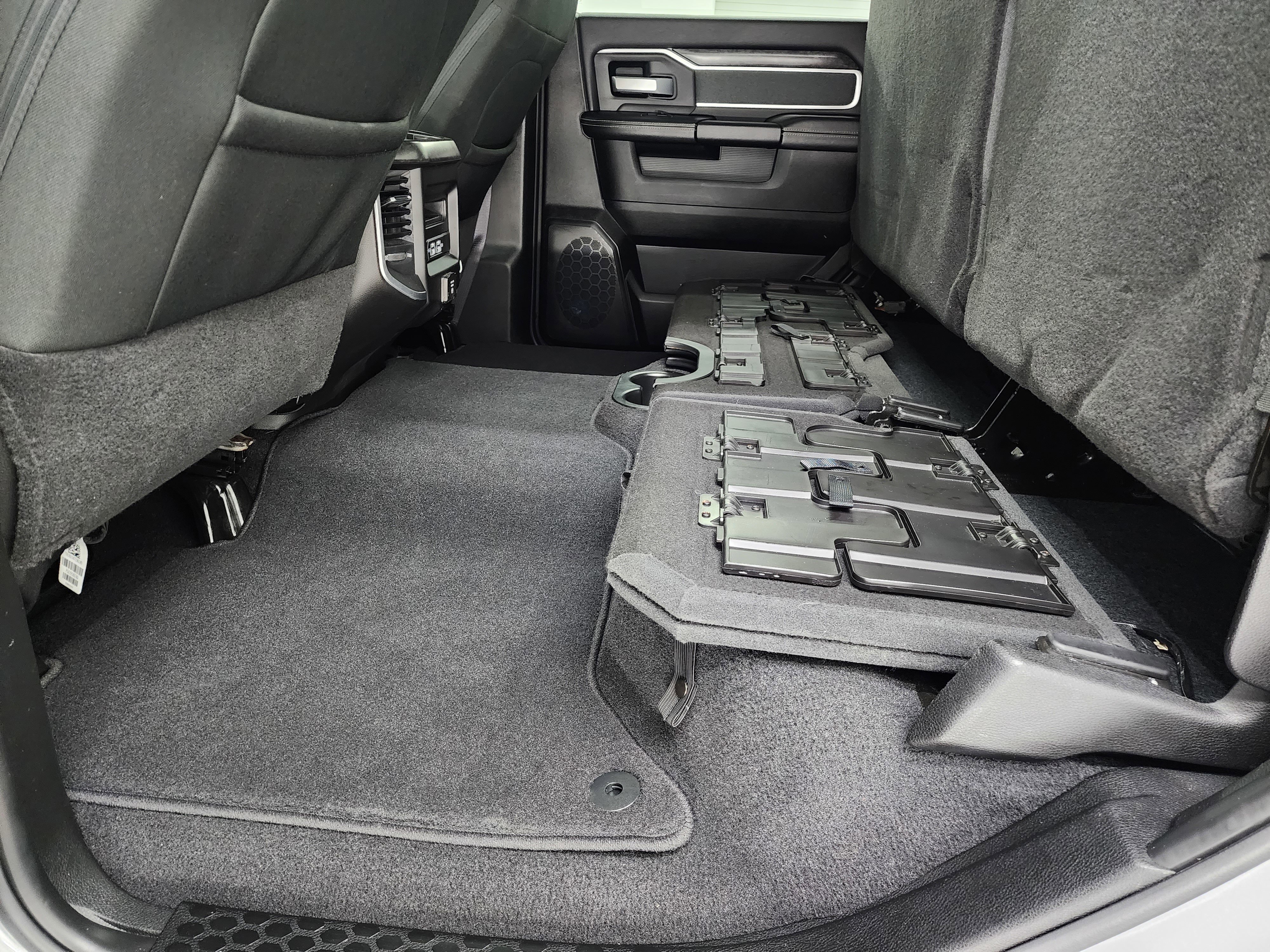 Used 2022 RAM 3500 Big Horn w/ Level B Equipment Group image 43