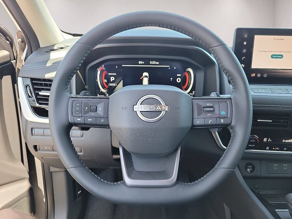 Used 2025 Nissan Rogue SL AWD/4WD image 19