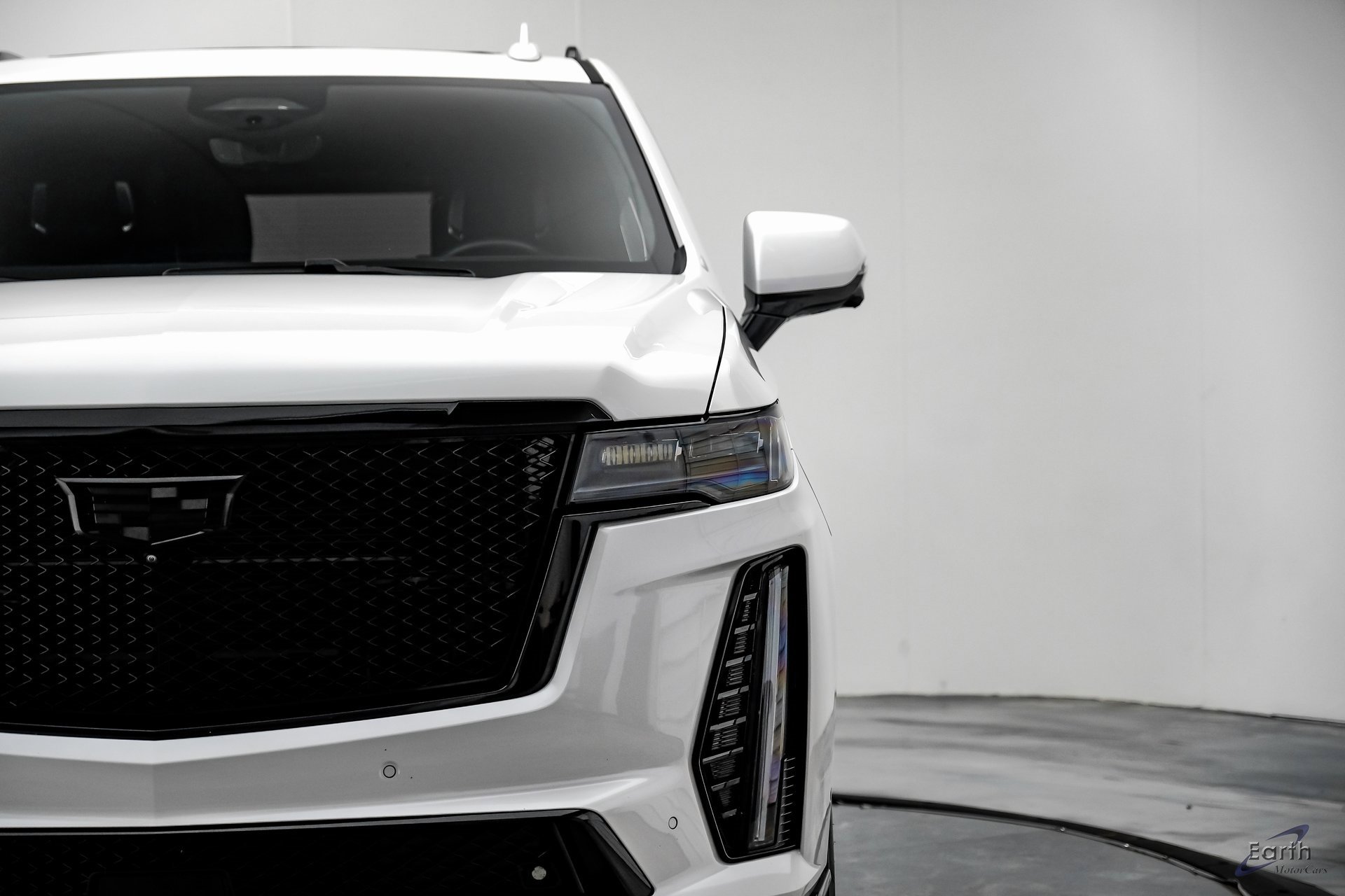 Used 2023 Cadillac Escalade V image 26