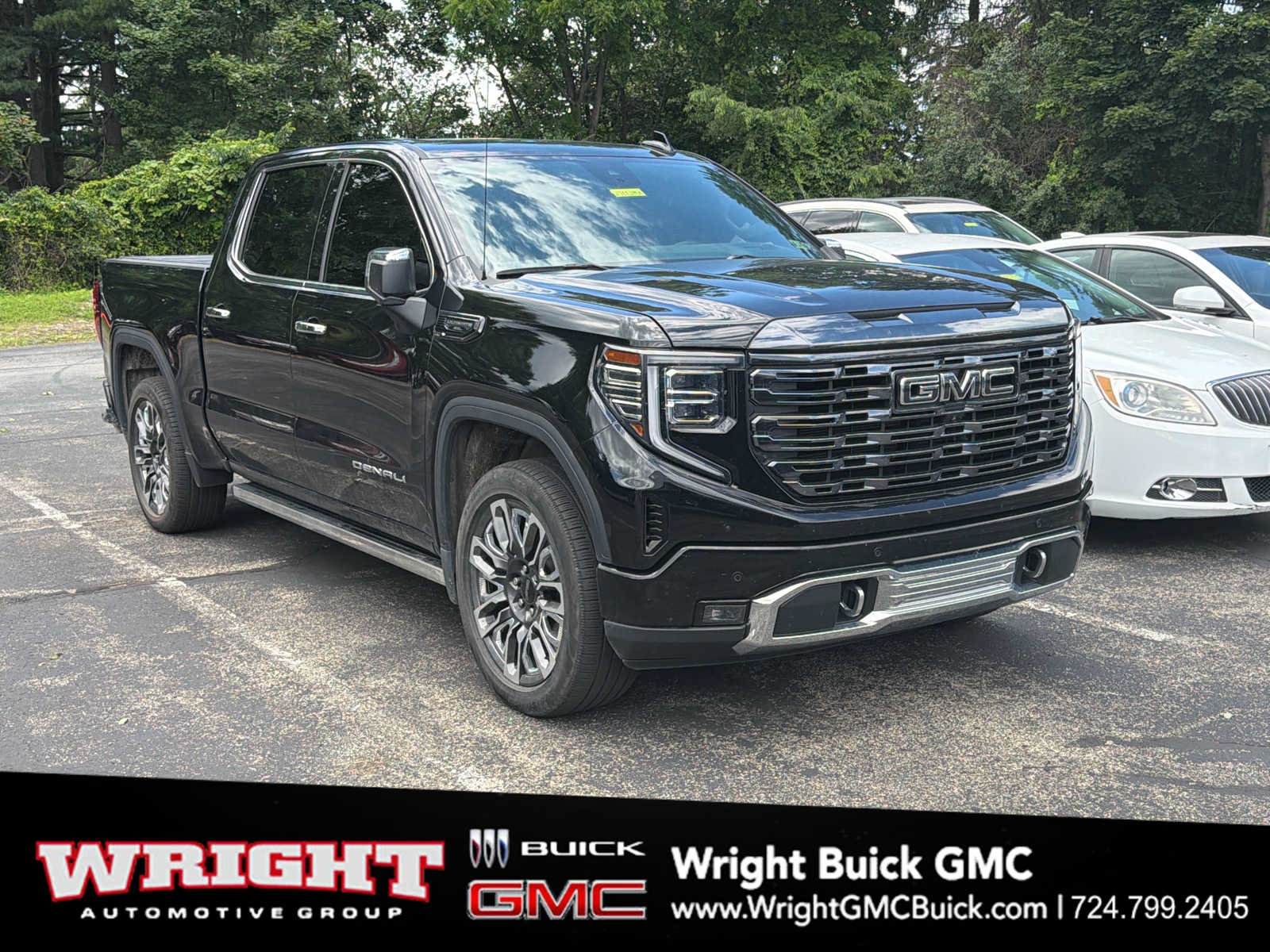 Used 2023 GMC Sierra 1500 Denali Ultimate AWD/4WD image 1